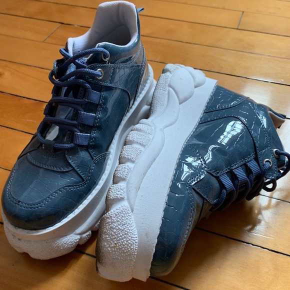 💎 Platform Topshop Sneakers 💎 - Picture 3 of 3